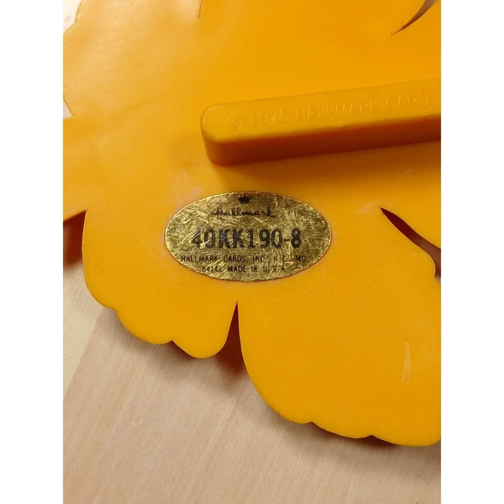 Vintage Hallmark Thanksgiving‎ Fall Hard Plastic 1975 Cookie Cutters